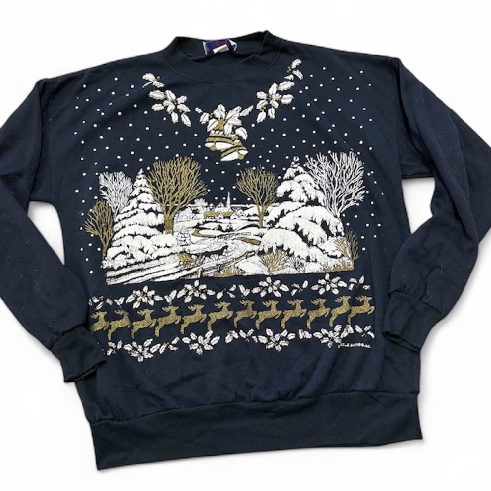 Vintage Turtle Bay Large USA‎ Christmas Holiday Sweatshirt Winter Scene Reindeer